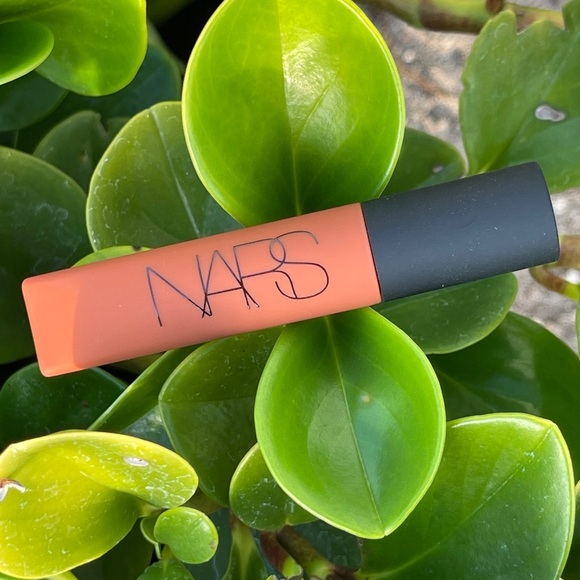 NARS Air Matte Lipstick In Lose Control (Brown Pink) - Picture 8 of 10